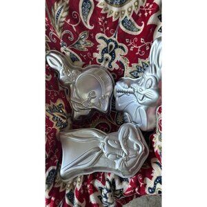 Bugs Bunny Cartoon Wilton Cake Pan Lot Of 3 New Vintage  Looney Tunes Doc Face
